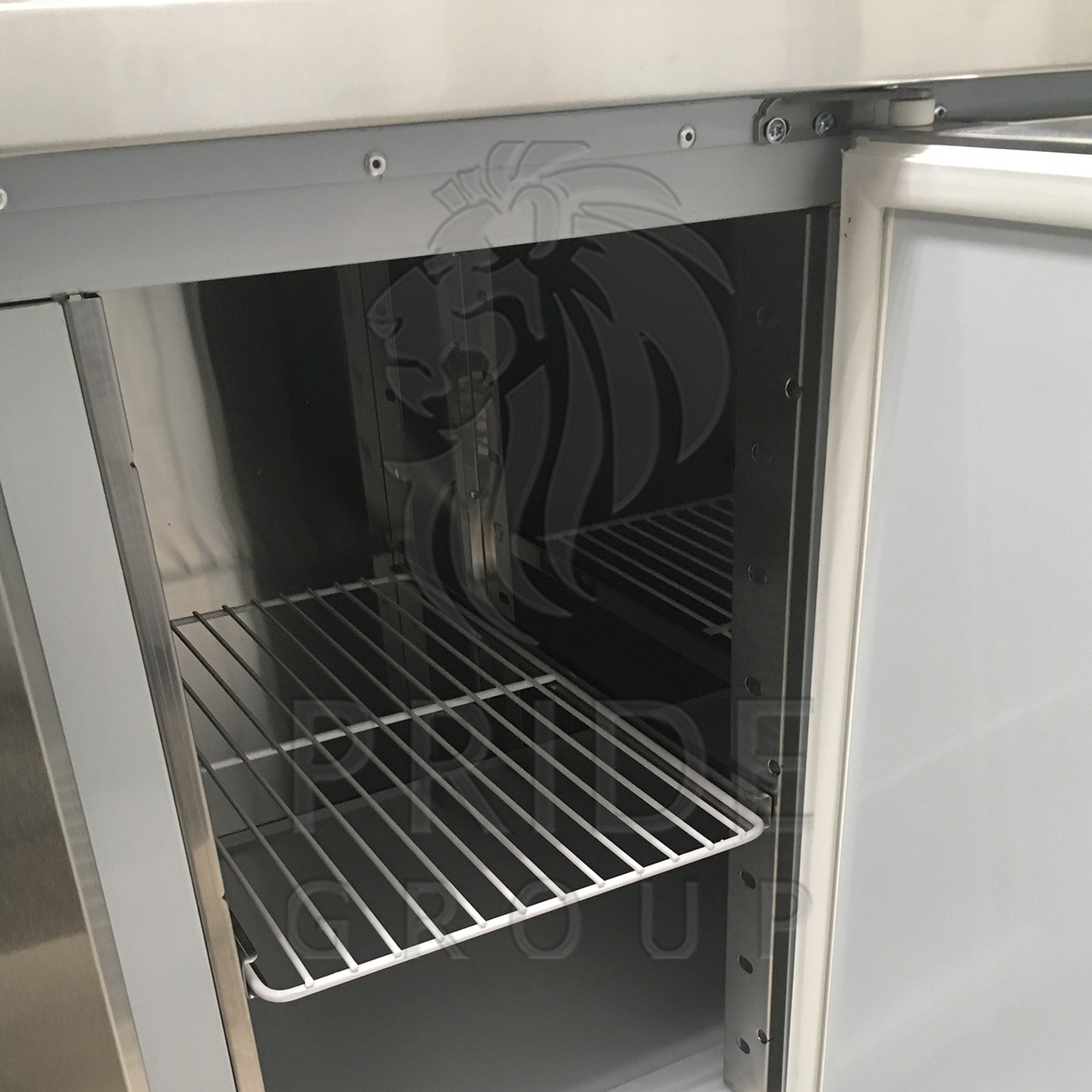 картинка Стол холодильный для салатов Finist СХСнс-700-2 нижний агрегат 1000х700x850 мм